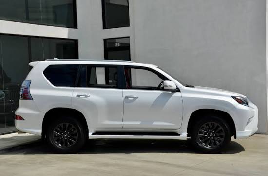 Bianca Lexus GX 460 Platinum 2021
